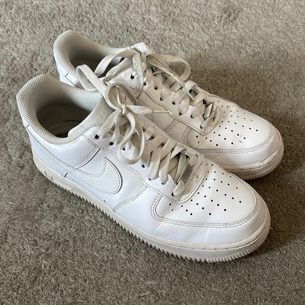 Nike Air Force 1